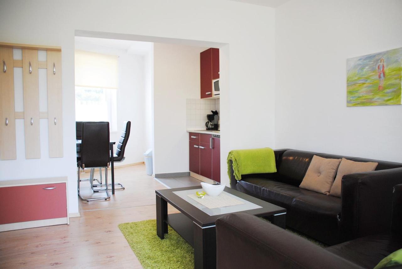 Appartementanlage-Ferienwohnungen Weisse Moewe Sassnitz Ngoại thất bức ảnh