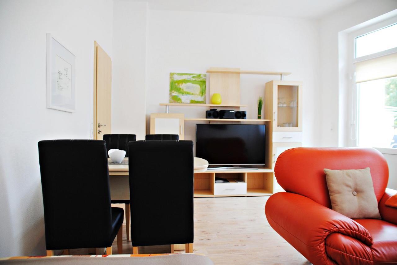 Appartementanlage-Ferienwohnungen Weisse Moewe Sassnitz Ngoại thất bức ảnh