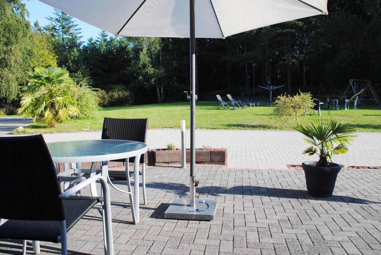 Appartementanlage-Ferienwohnungen Weisse Moewe Sassnitz Ngoại thất bức ảnh