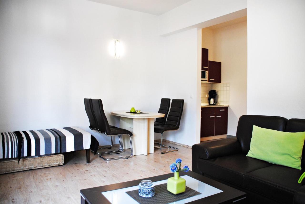 Appartementanlage-Ferienwohnungen Weisse Moewe Sassnitz Ngoại thất bức ảnh