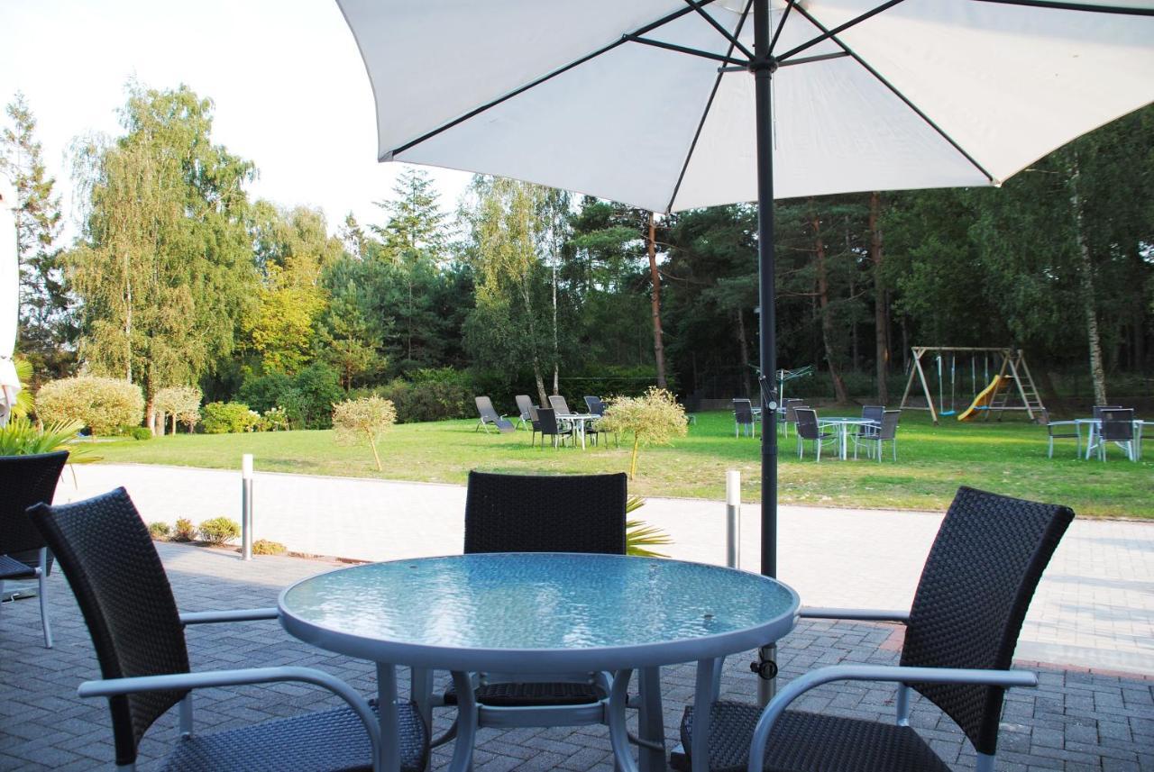 Appartementanlage-Ferienwohnungen Weisse Moewe Sassnitz Ngoại thất bức ảnh