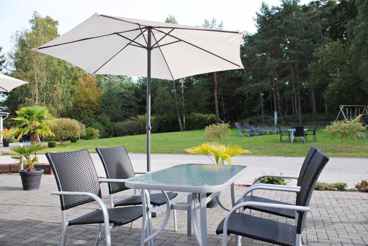 Appartementanlage-Ferienwohnungen Weisse Moewe Sassnitz Ngoại thất bức ảnh